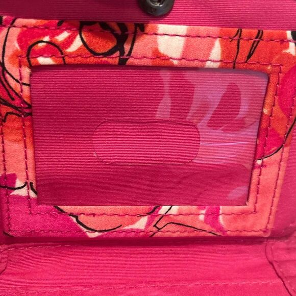 Vera Bradley Kisslock Compact Wallet Pink Fuchsia Rose Floral Print Quilted NEW - Picture 7 of 10